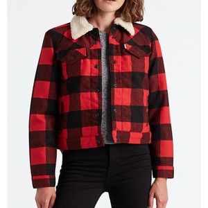 Levi’s Plaid Sherpa-Collar Jacket NWT Size Small